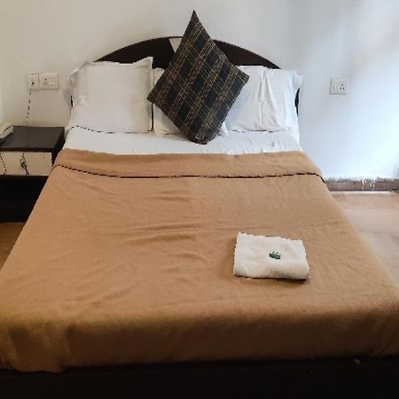 Capital O 8272 Hotel Pratigya Residency Gangtok Exteriör bild